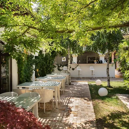 בית הארחה Pontica Năvodari