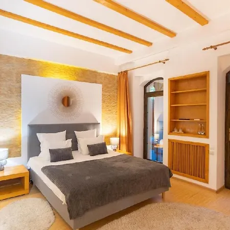 Pontica בית הארחה 3*