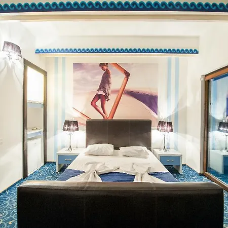 Pontica בית הארחה