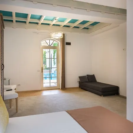 בית הארחה Pontica 3*