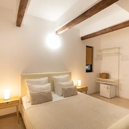 Pontica Guest house